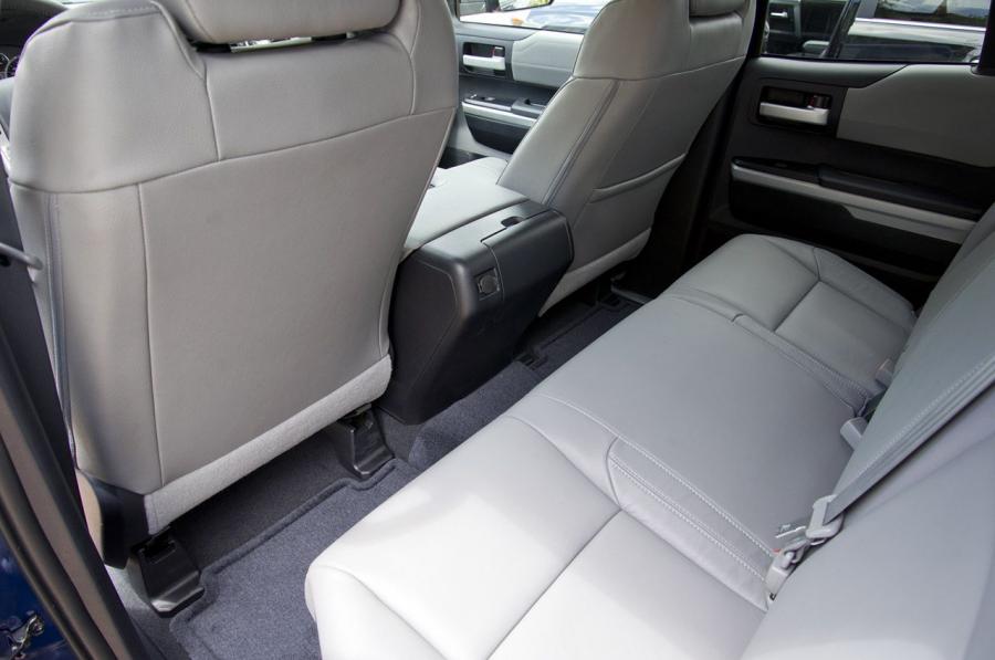  Toyota Tundra 2014 года  (фото 16 из 54)
